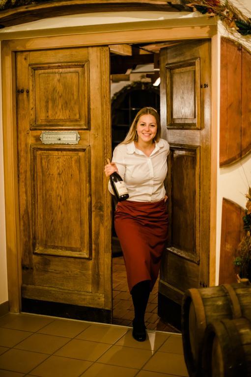 Restaurant & Landhotel Winter Gomadingen Bagian luar foto